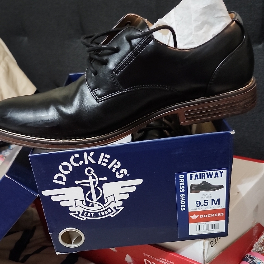 Dockers Men's Black Dress Shoes